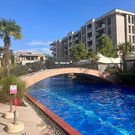 Luxury In Cascadas Family Sunny ساني بيتش
