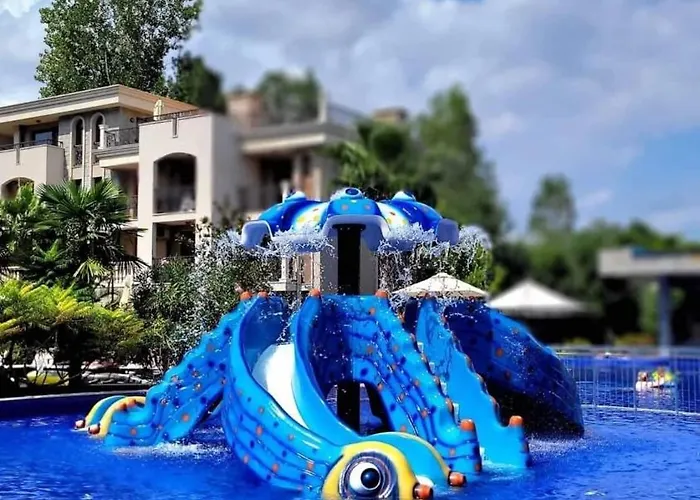 Апартамент Luxury In Cascadas Family Sunny Слънчев бряг